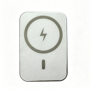 15W Magnetic Car Wireless Charger ABS 8mm Slim Cooling Mount